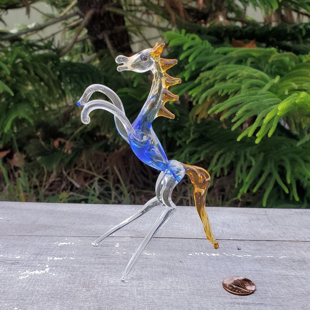 Vintage Glass Art Horse - Picture 2 of 4